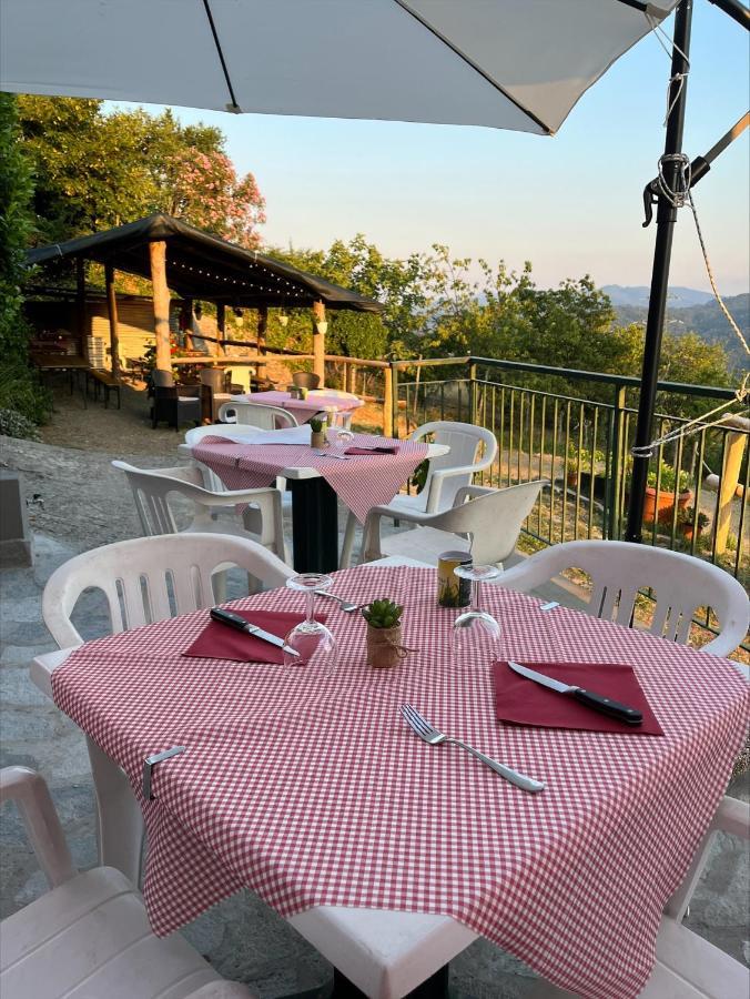 Locanda Agrogallo Carro Buitenkant foto